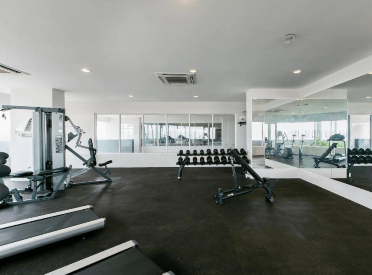 The Octagon Ipoh Apartment ภายนอก รูปภาพ