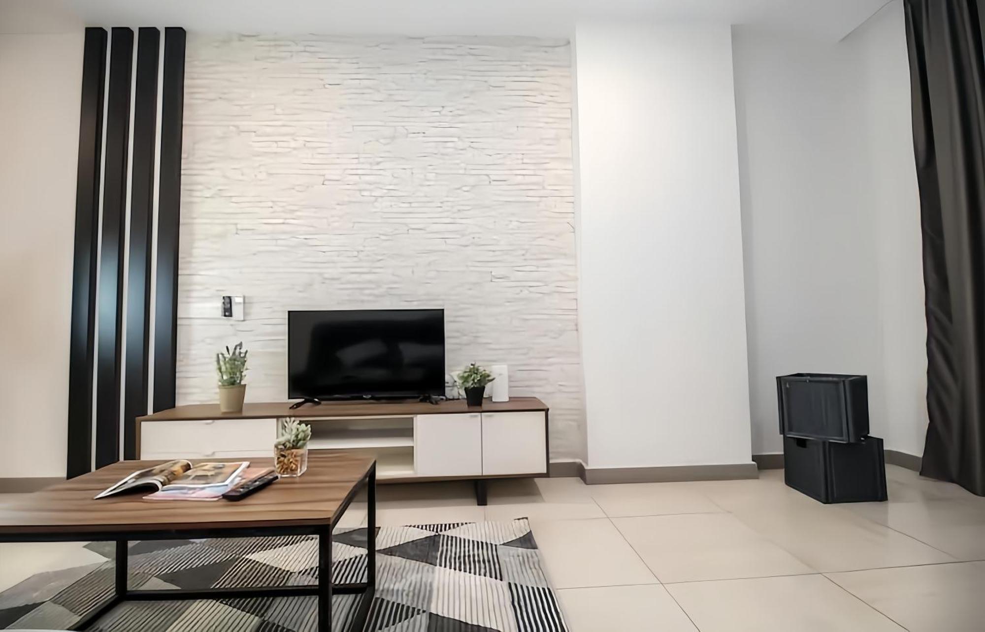 The Octagon Ipoh Apartment ภายนอก รูปภาพ