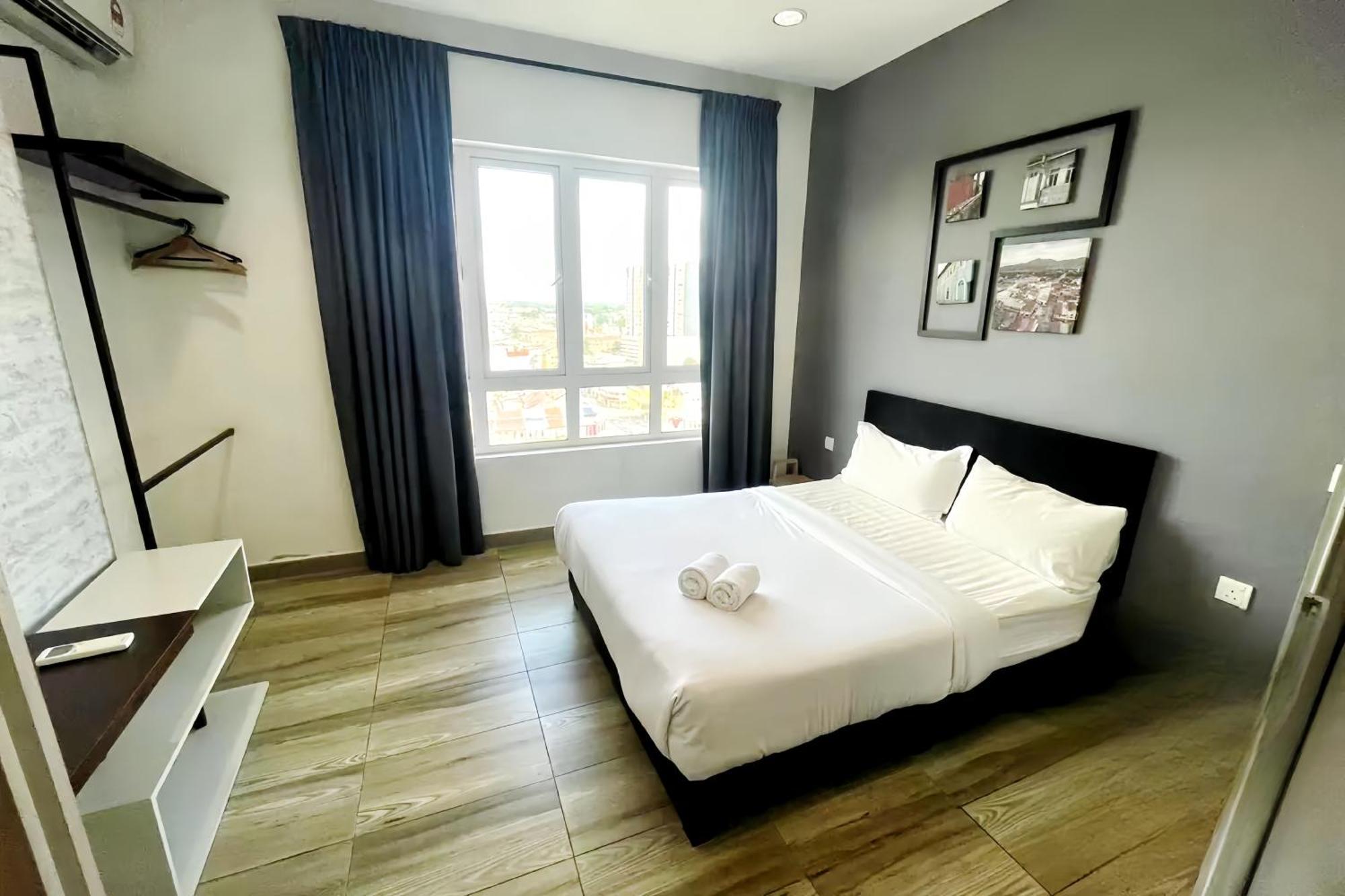 The Octagon Ipoh Apartment ภายนอก รูปภาพ