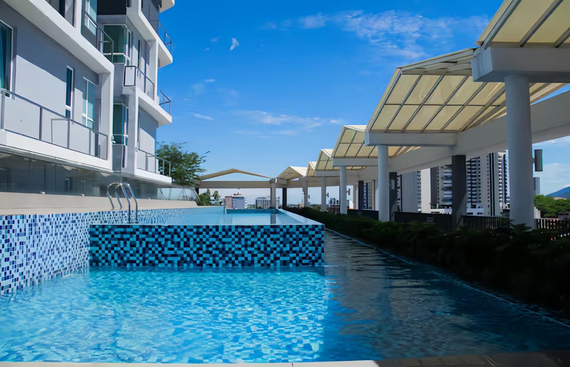 The Octagon Ipoh Apartment ภายนอก รูปภาพ